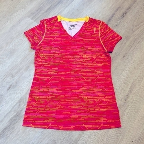 REEBOK Workout Ready short sleeve athletic activewear vneck tee shirt. Playdry - Picture 6 of 6